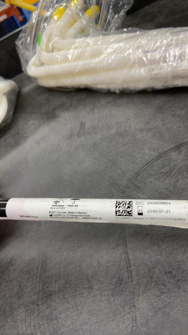8888570523 - COVIDIEN - Argyle Thoracic Catheter, Straight, 20Fr/Ch (6.7 mm) X 20 in. (51 cm), (EA/1)