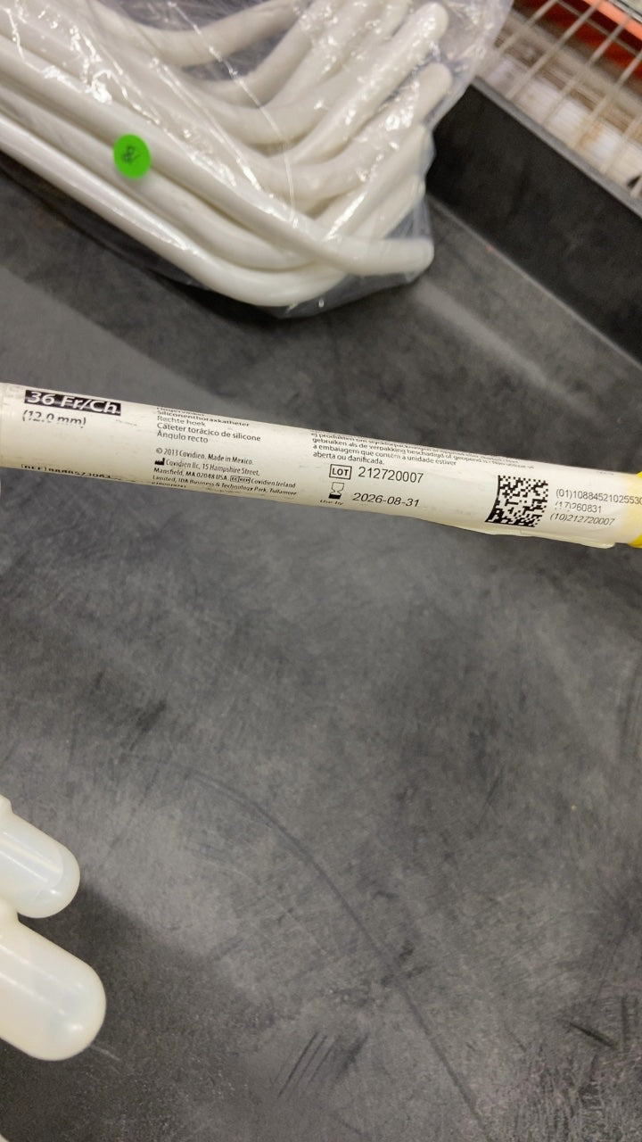8888573063 - COVIDIEN - Catéter torácico de silicone multiperforecto, (EA/1)