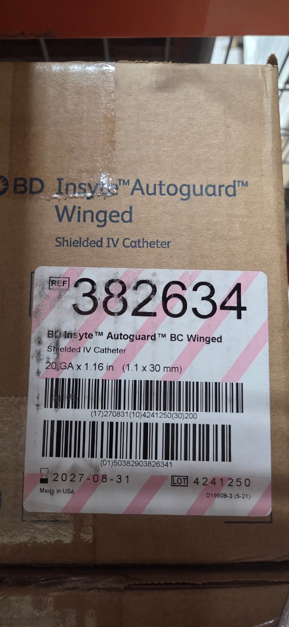 382634 - BD - BD Insyte™ Autoguard™ BC Winged Shielded IV Catheter, (CS/200)