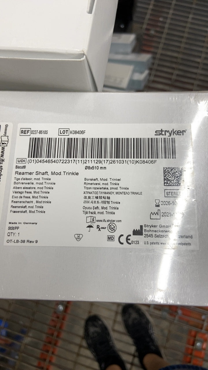 0227-8510S - STRYKER - Modified Trinkle Reamer Shaft, 8 dia. x 510 mm Length, (BX/1)