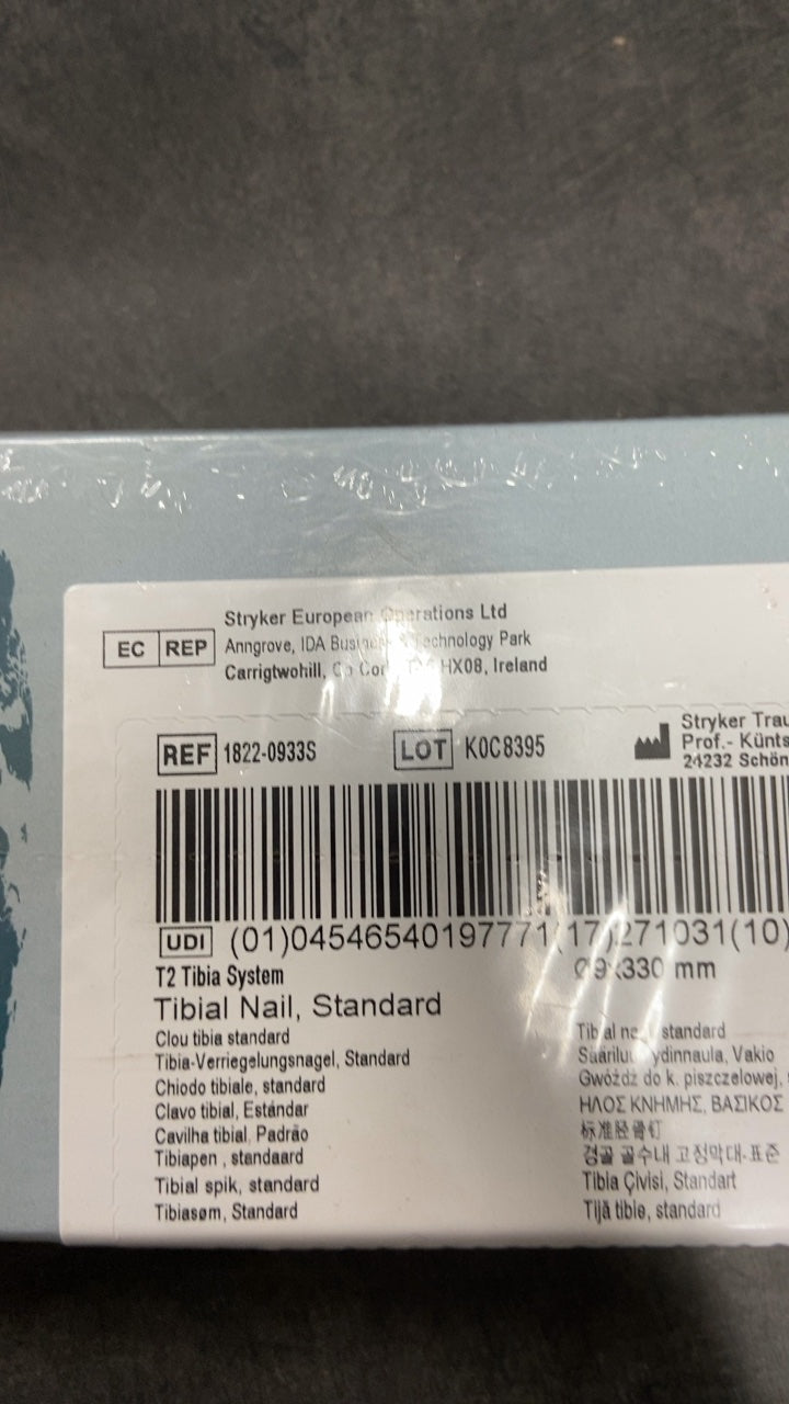 1822-0933S - STRYKER - T2 Titanium Tibial Nail, Standard: 9mm x 330mm, (BX/1)
