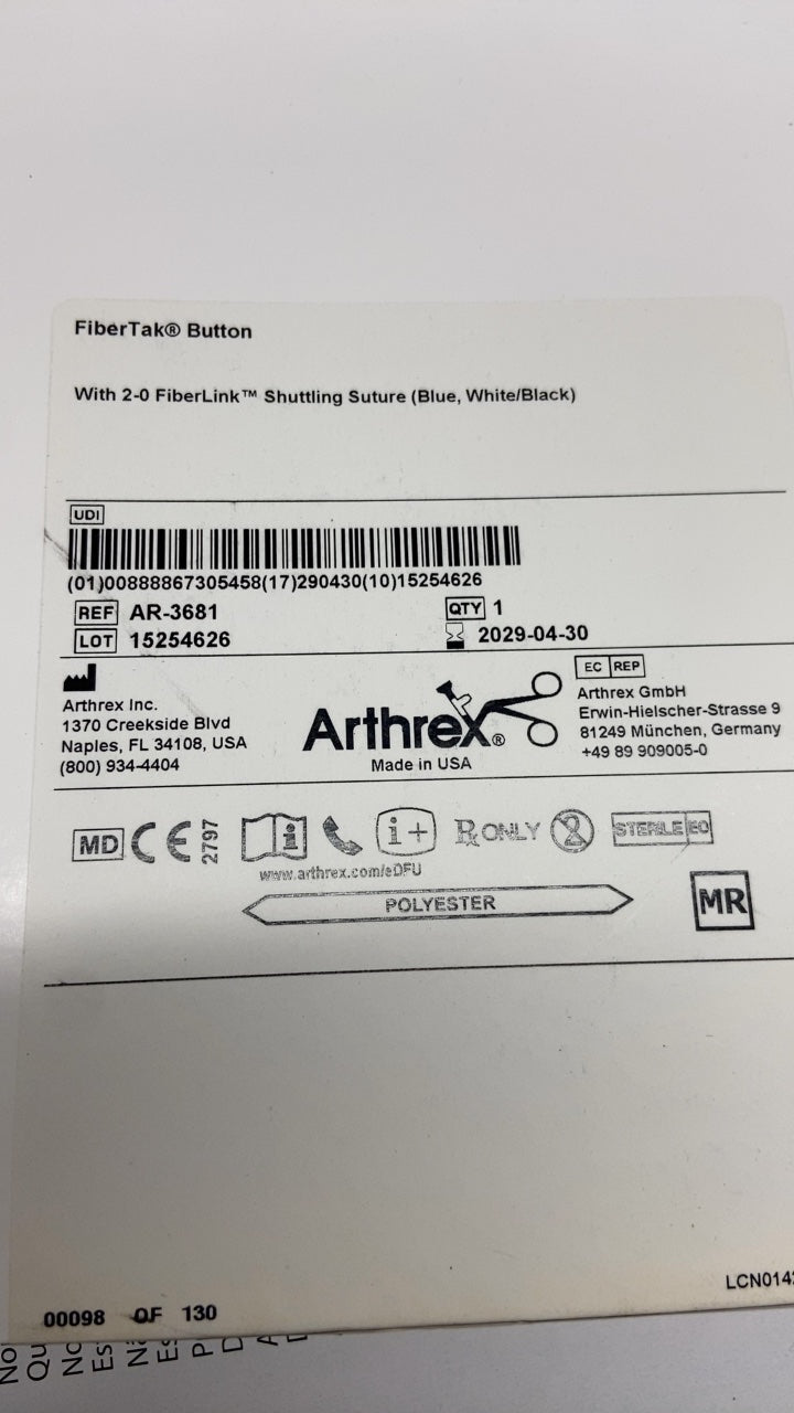 AR-3681 - ARTHREX - FiberTak® Button With 2-0 FiberLink™ Shuttling Suture (Blue, White/Black), (BX/1)