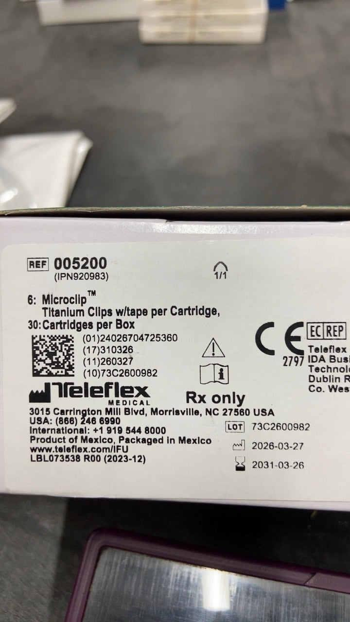 5200 - TELEFLEX - Microclip Titanium Clips w/tape per Cartridge, 30:Cartridges per Box, (BX/30)