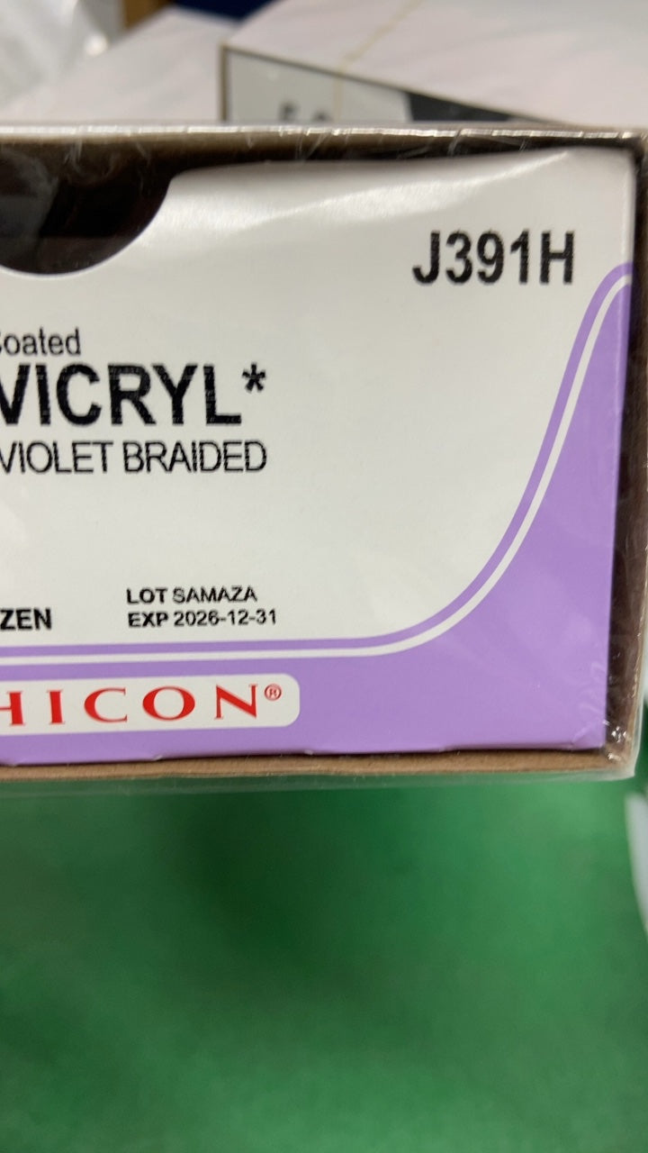 J391H - ETHICON - Coated Vicryl Absorbable Braided Polyglactin 910 Suture, Size 5-0, 18 in. Length, FS-2 Needle, (BX/36)