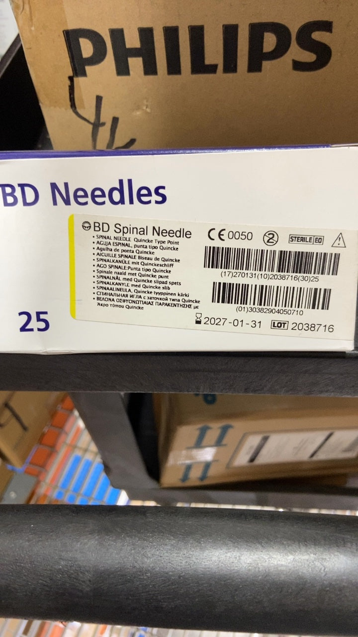 405071 - BD - BD Spinal Needle, (BX/25)