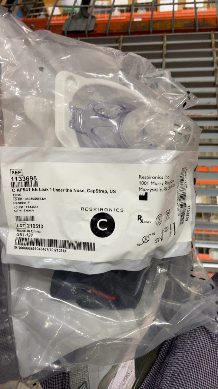 1133695 - RESPIRONICS - C AF541 EE Leak 1 Under the Nose, CapStrap, US, (EA/25)