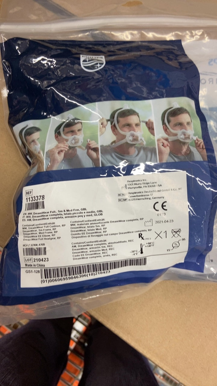 1133378 - RESPIRONICS - DreamWear Full Face Mask, (EA/1)