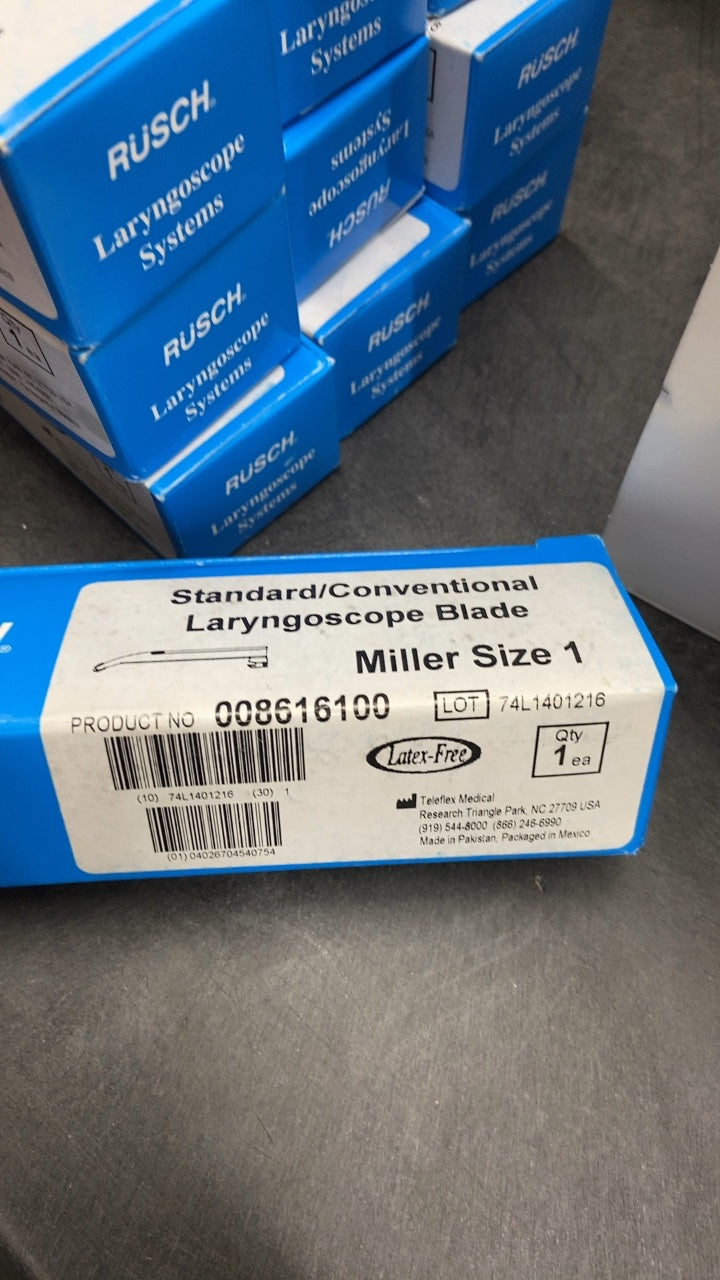 8616100 - TELEFLEX - Standard/Conventional Laryngoscope Blade Miller Size 1, (BX/1)