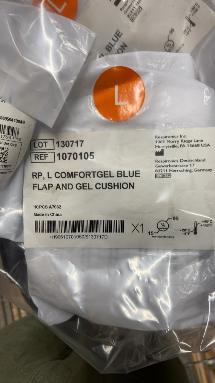 1070105 - RESPIRONICS - RP, L COMFORTGEL BLUE FLAP AND GEL CUSHION, (EA/1)
