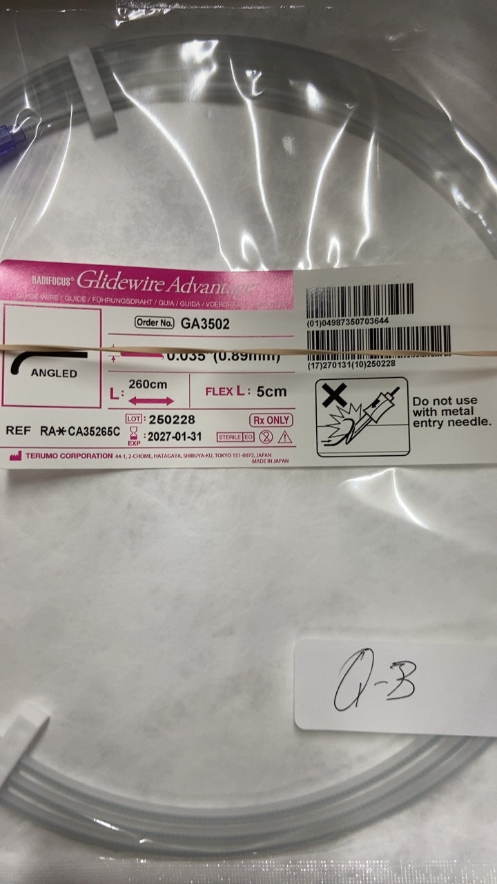 RA*CA35265C - TERUMO - RADIOFOCUS Glidewire Advantage, (EA/1)