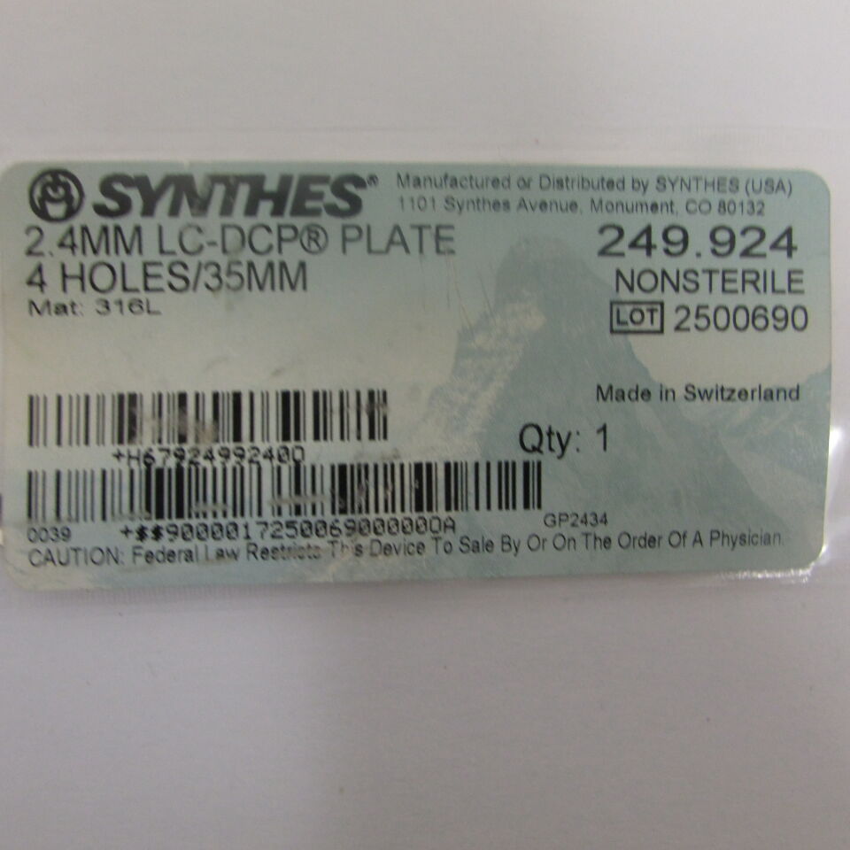 249.924 - SYNTHES - 2.4mm lc-dcp plate 4 holes 35mm, () - ( Expiry Date: EACH )