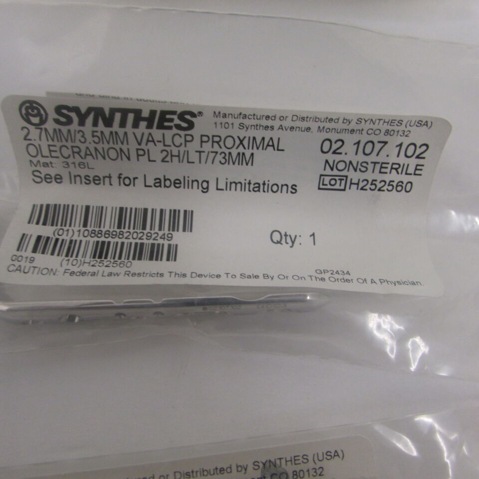 02.107.102 - SYNTHES - 2.7mm/3.5mm va-lcp proximal olecranon pl 2h/lt/73mm, () - ( Expiry Date: EACH )