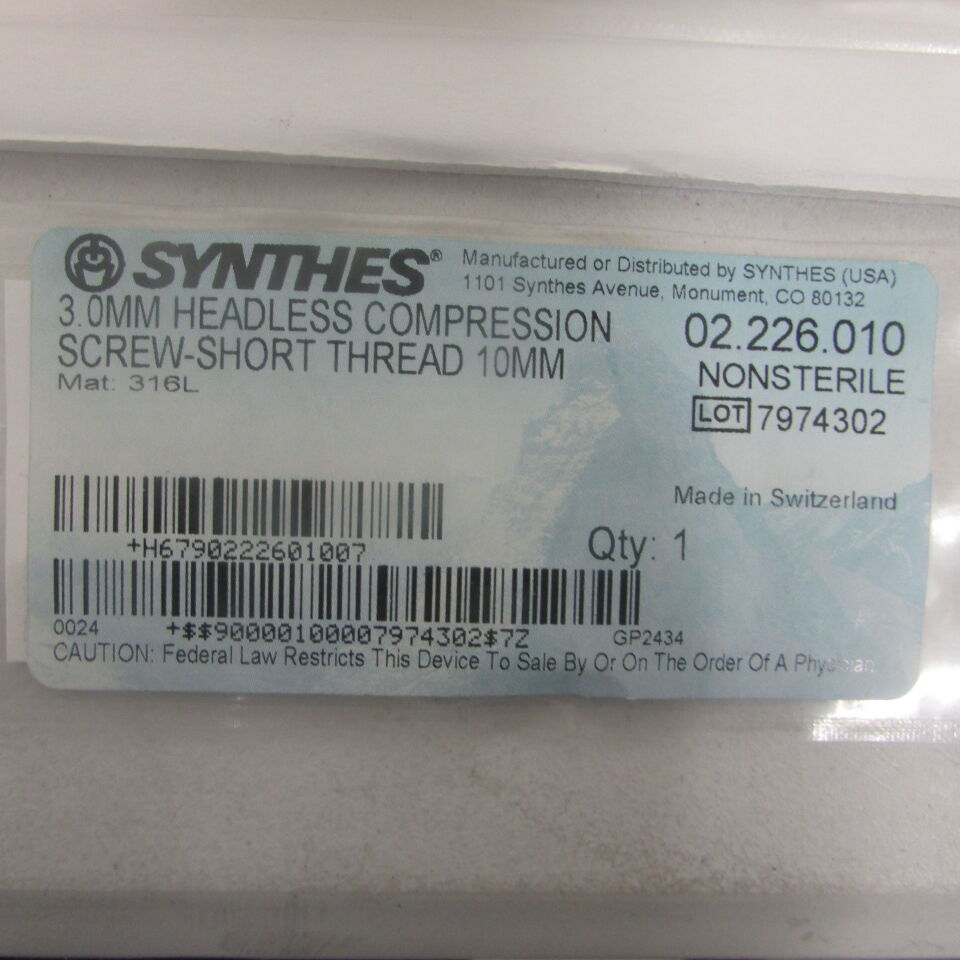 02.226.010 - SYNTHES - 3.0mm headless compression screwshort thread 10mm, () - ( Expiry Date: EACH )