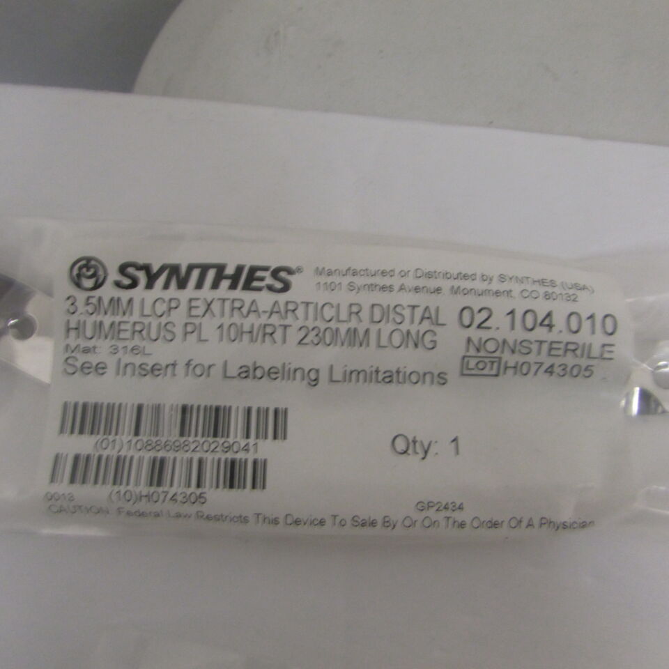 02.104.010 - SYNTHES - 3.5mm lcp extra-articlr distal humerus pl 10h/rt 230mm long , () - ( Expiry Date: EACH )