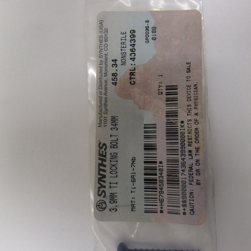458.34 - SYNTHES - 3.9mm ti locking bolt 34mm, () - ( Expiry Date: EACH )