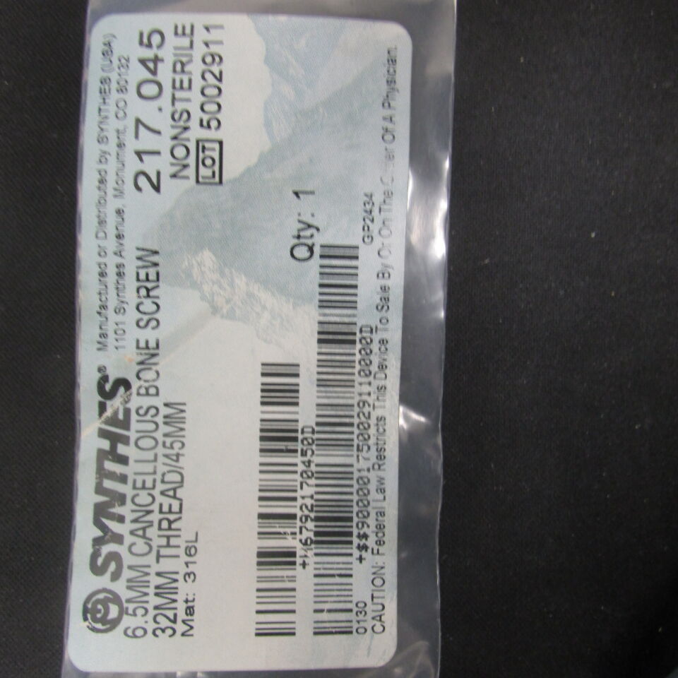 217.045 - SYNTHES - 6.5mm cancellous bone screw 32mm thread/45mm, () - ( Expiry Date: EACH )