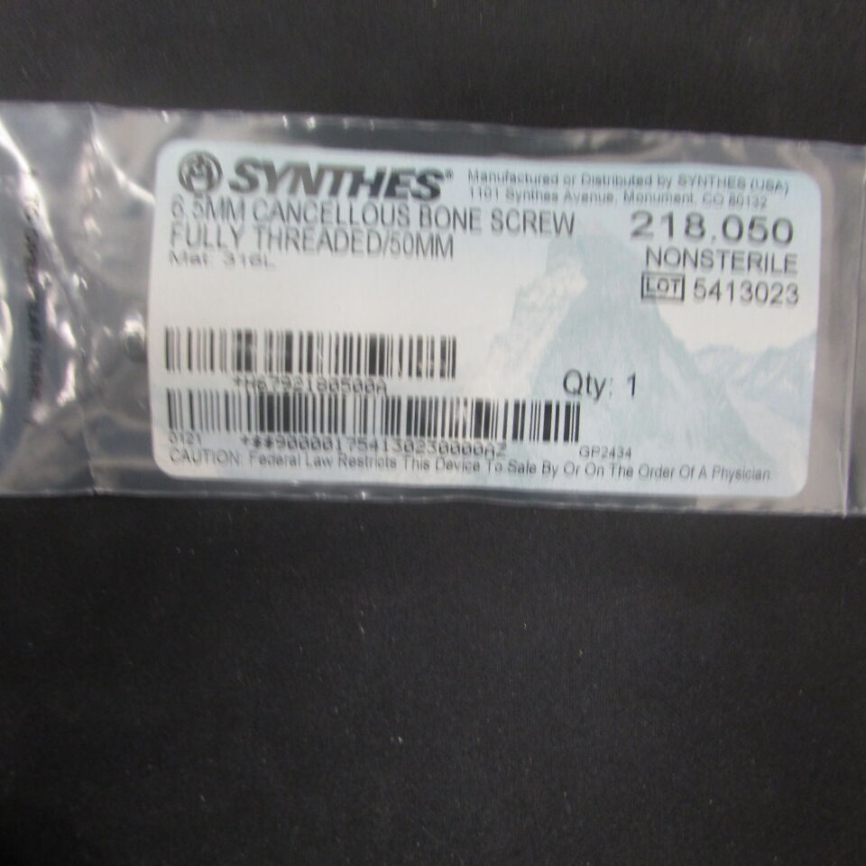 218.05 - SYNTHES - 6.5mm cancellous bone screw fully threaded / 50mm, () - ( Expiry Date: EACH )