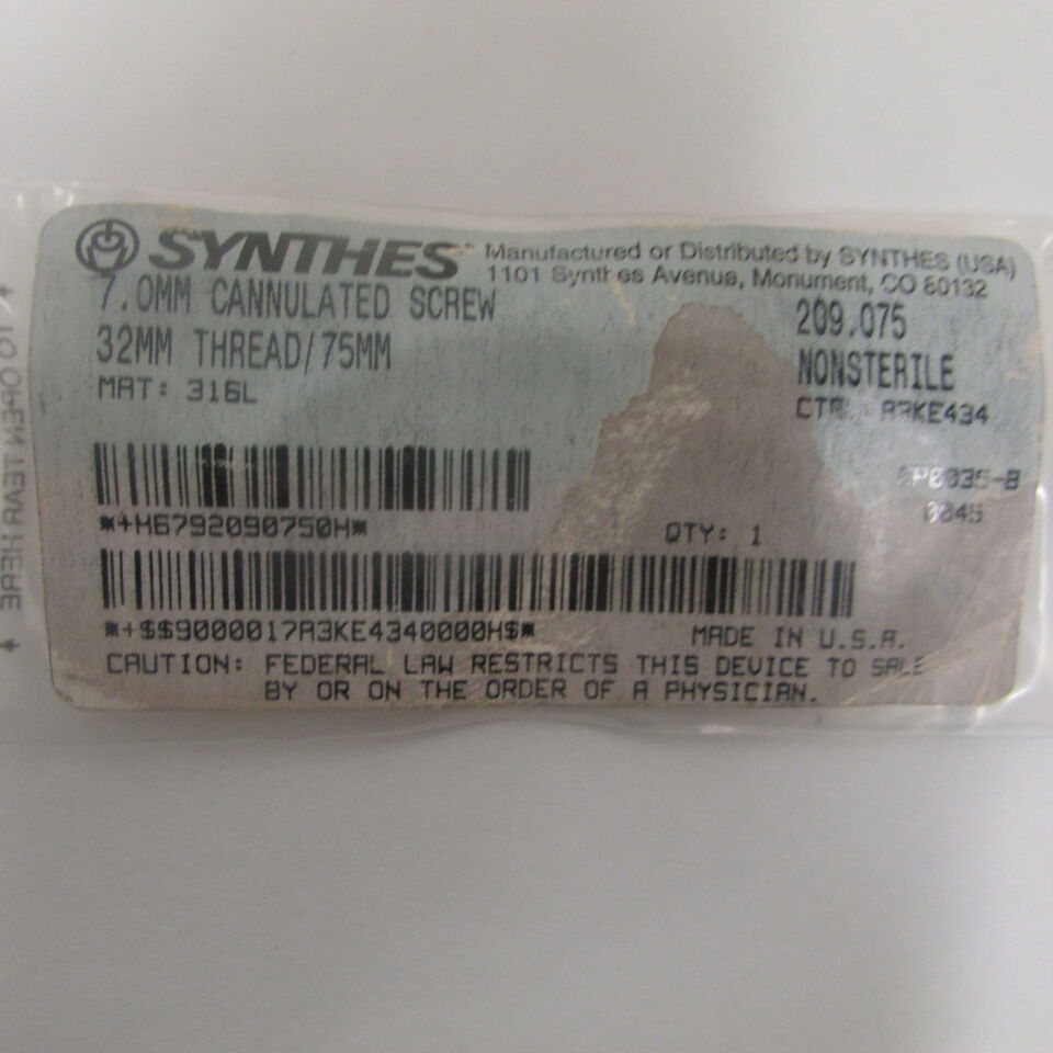 209.075 - SYNTHES - 7.0mm cannulated screw 32mm thread/75mm, () - ( Expiry Date: EACH )