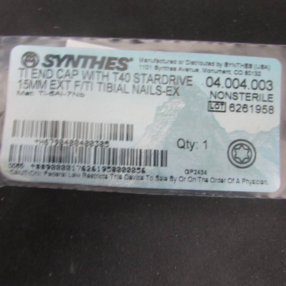 04.004.003 - SYNTHES - ti end cap with t40 stardrive 15mm ext f/ti tibial nails-ex, () - ( Expiry Date: EACH )
