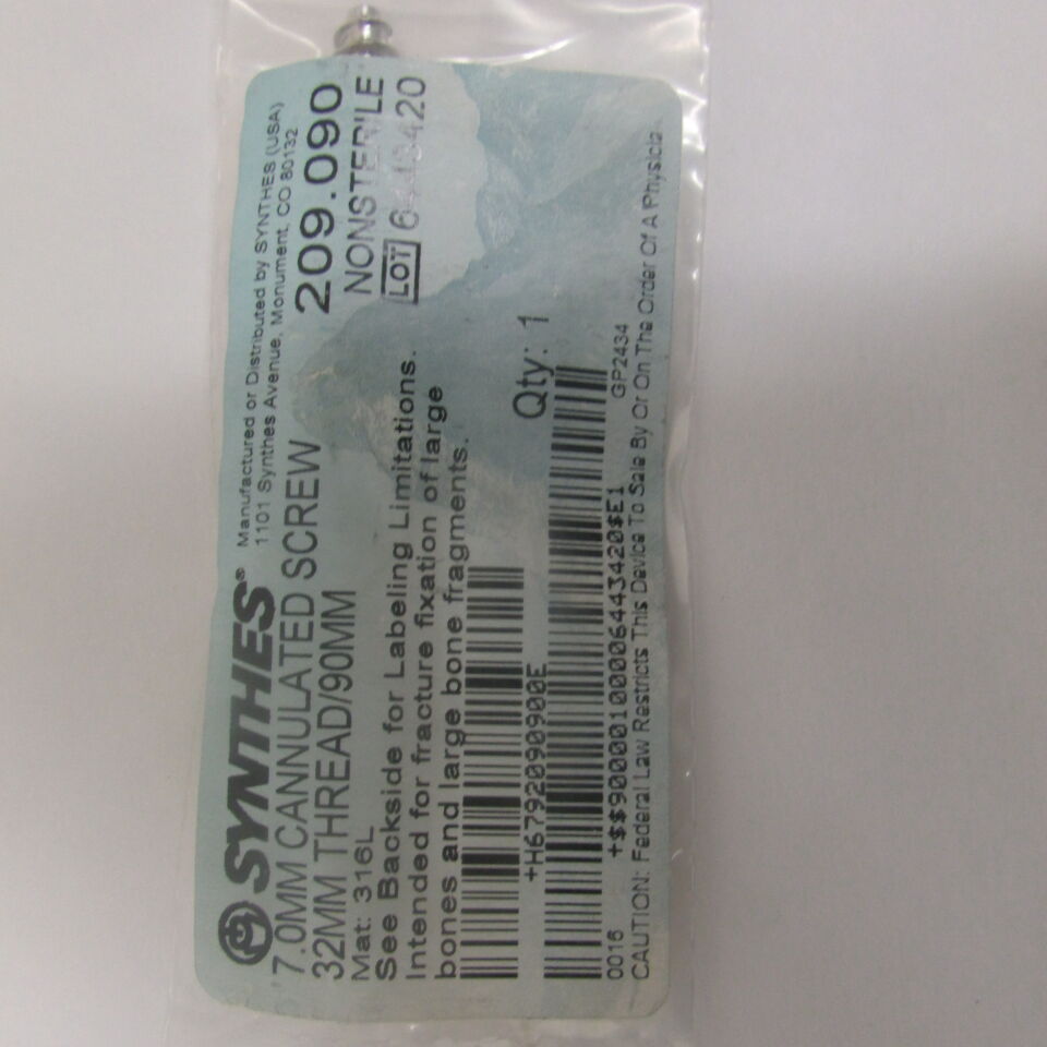 209.09 - SYNTHES - 7.0mm cannulated screw 32mm thread/90mm, () - ( Expiry Date: EACH )