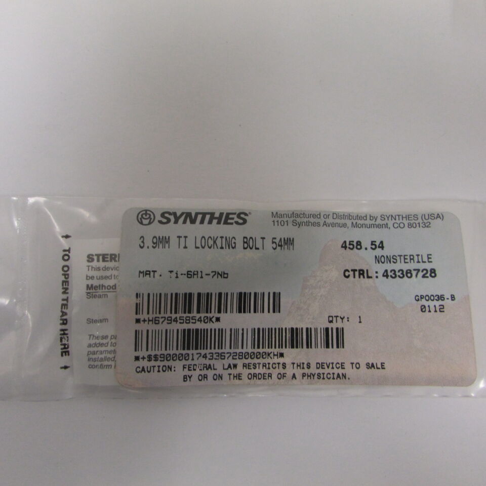 458.54 - SYNTHES - 3.9mm ti locking bolt 54mm, () - ( Expiry Date: EACH )