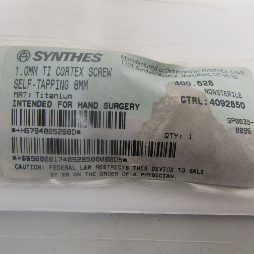 400.528 - SYNTHES - 1.0mm ti cortex screw self-tapping 8mm, () - ( Expiry Date: EACH )