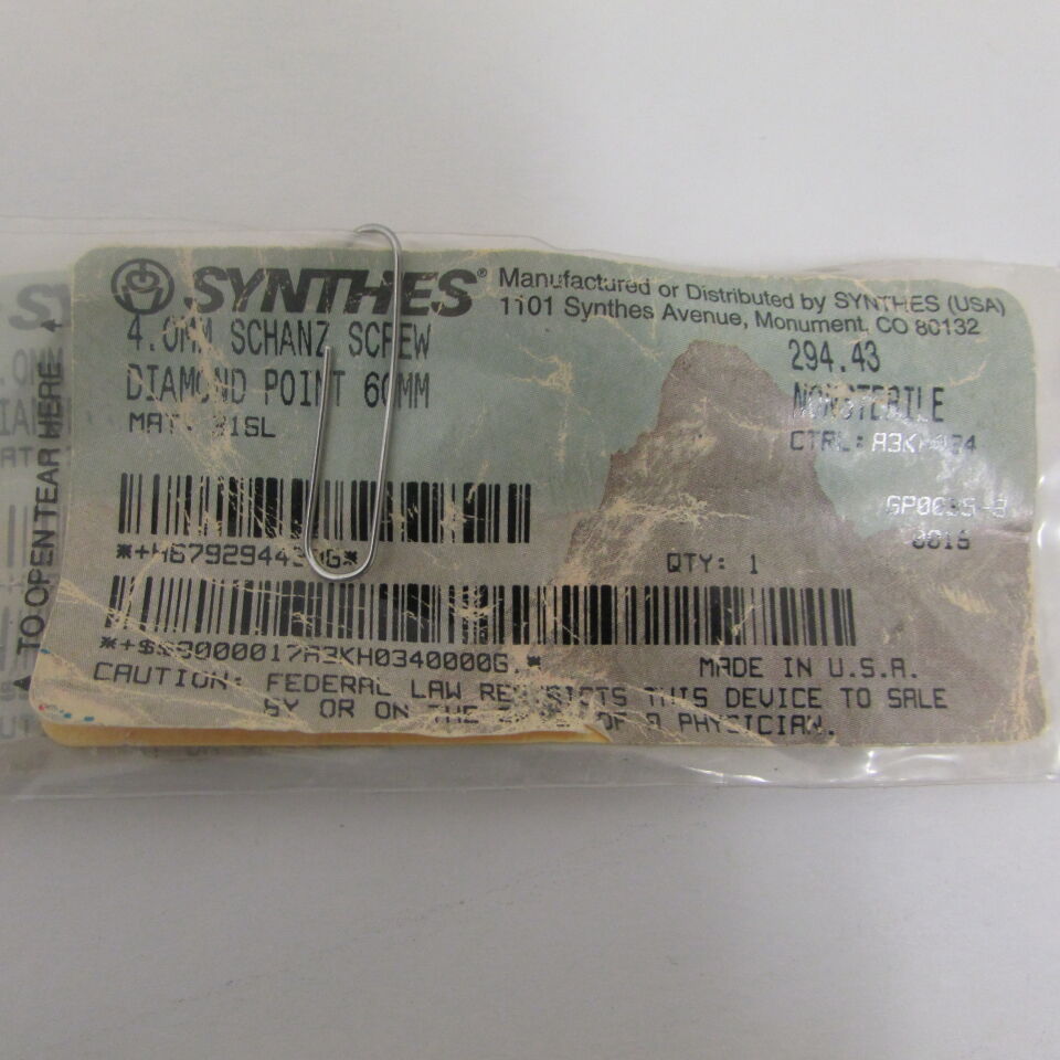 294.43 - SYNTHES - 4.0mm schanz screw spade point 60mm, () - ( Expiry Date: EACH )