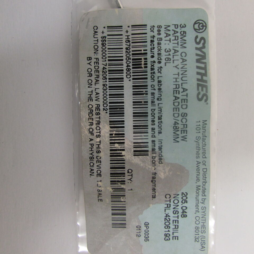 205.048 - SYNTHES - 3.5mm cannulated screw partially threaded/48mm, () - ( Expiry Date: EACH )
