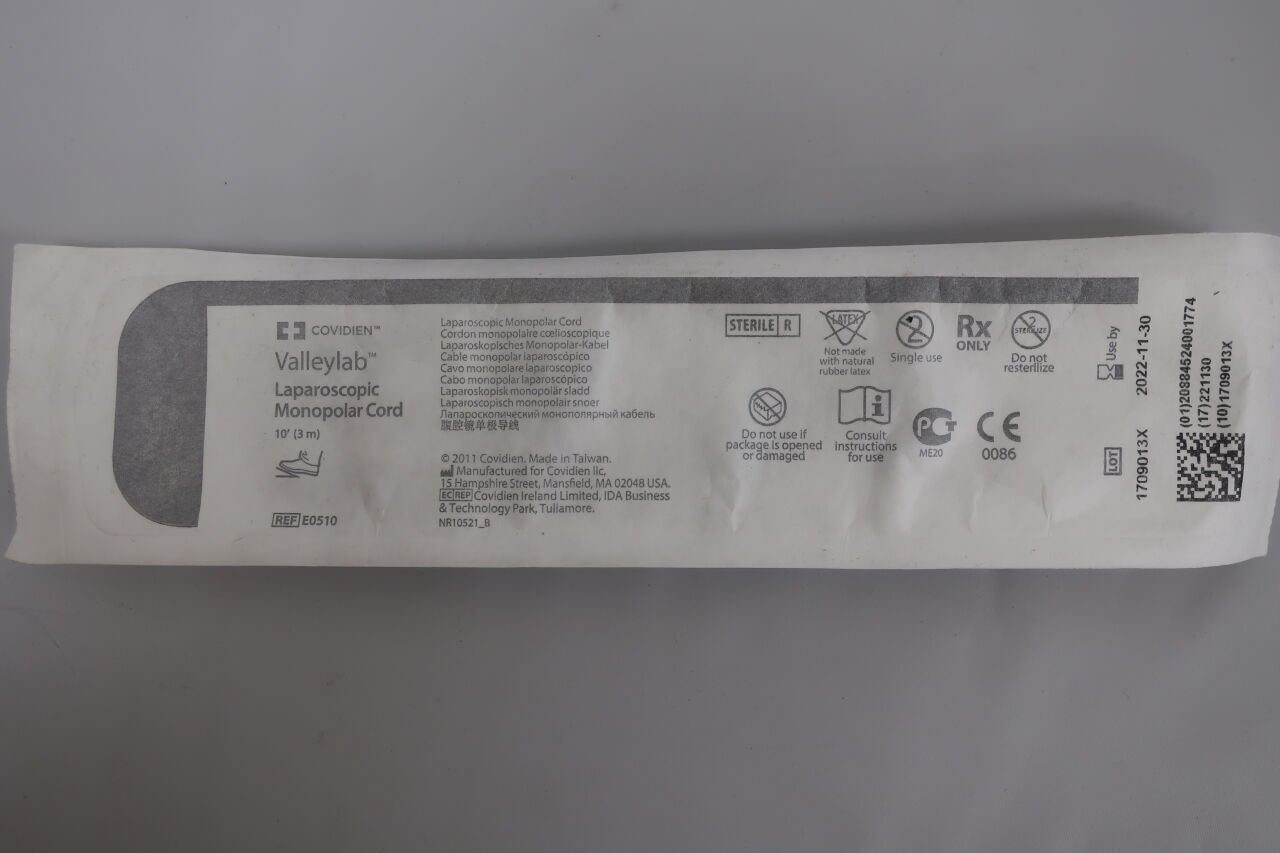 E0510 - COVIDIEN - Valleylab Footswitching Laparoscopic Monopolar Cord, 10 ft. Length, () - ( Expiry Date: )