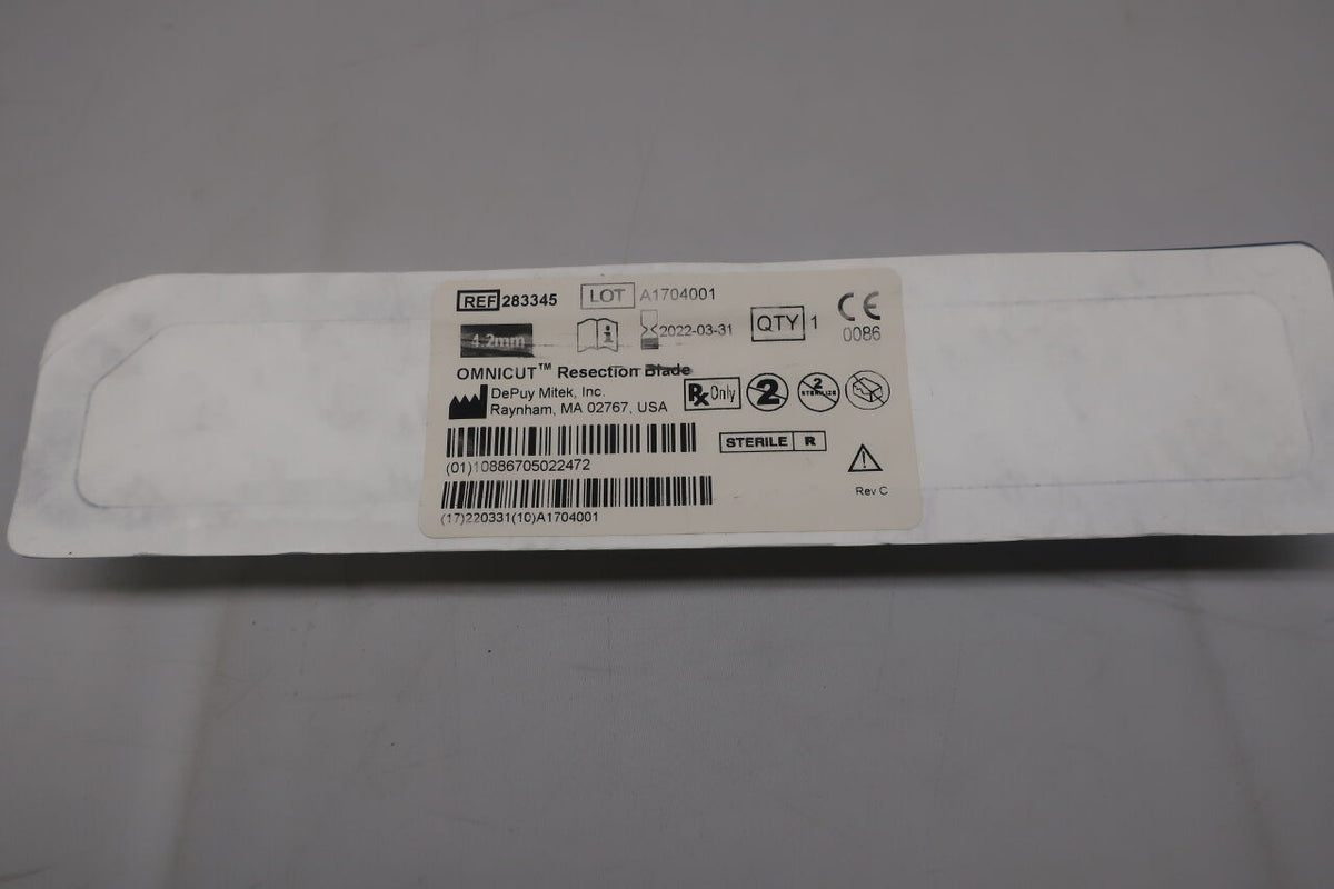 283345 - DEPUY - DePuy Synthes Standard Omnicut Resection Blade Combo, 4.2 mm dia. x 13 cm Length, ()