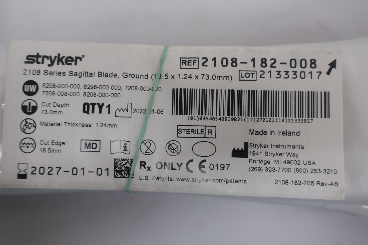 2108-182-008 - STRYKER - 2108 series sagittal blade , ( EA/ ) - ( Expiry Date : 2026-01-01 )