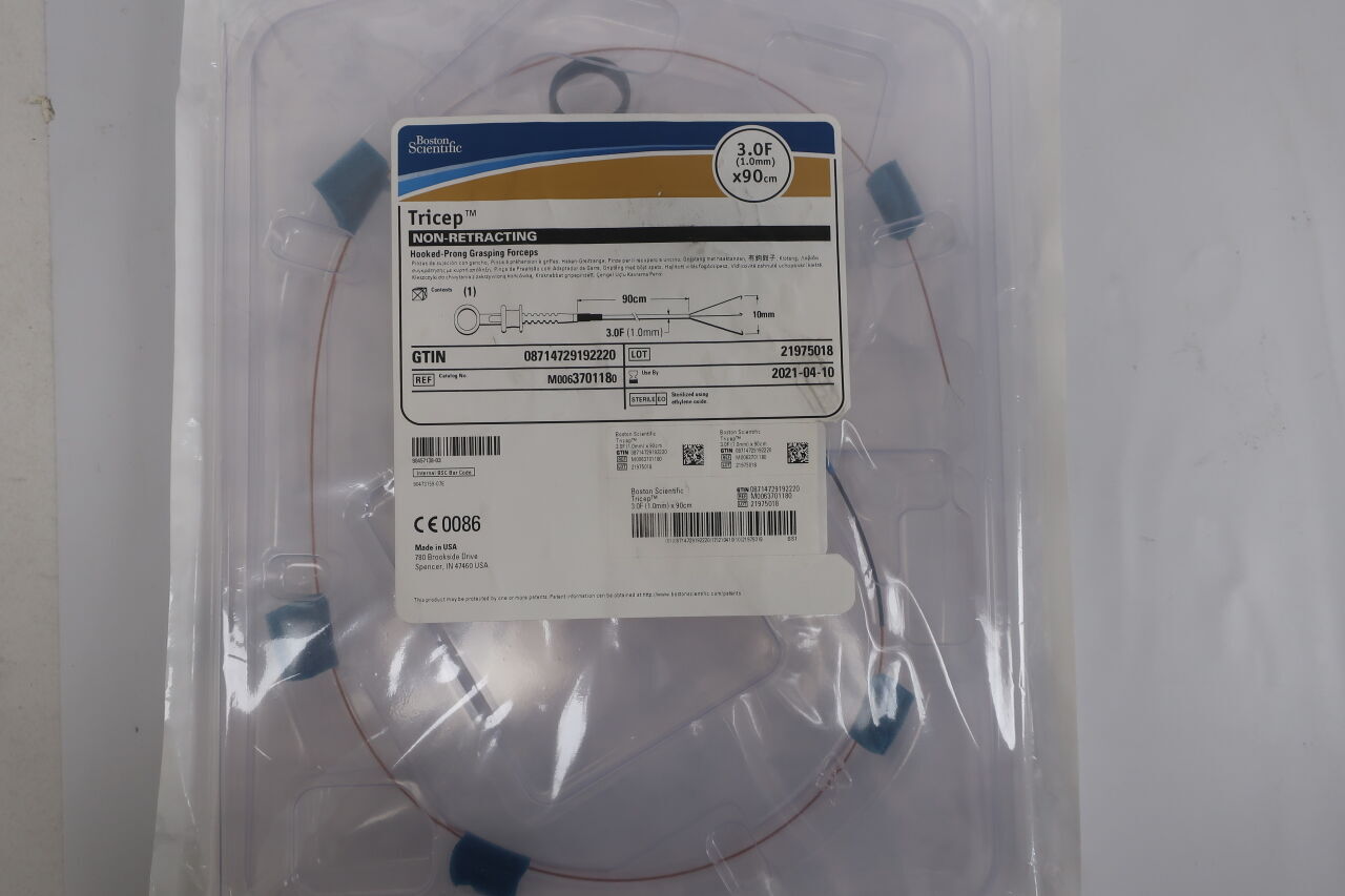 370118 - BOSTON SCIENTIFIC - Tricep Hooked-Prong Grasping Forceps - Non-Retracting - 3.0Fr x 90cm, (EA) - ( Expiry Date: 2021-04-10 )