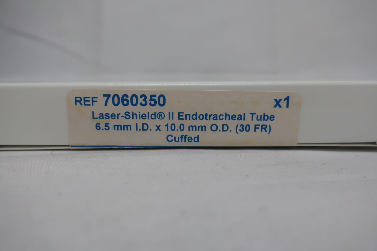 7060350 - MEDTRONIC - Laser-Shield II Endotracheal Tube, Cuffed: 6.5mm x 10mm, 30F, (BX/1) - ( Expiry Date: 2021-08-10 )