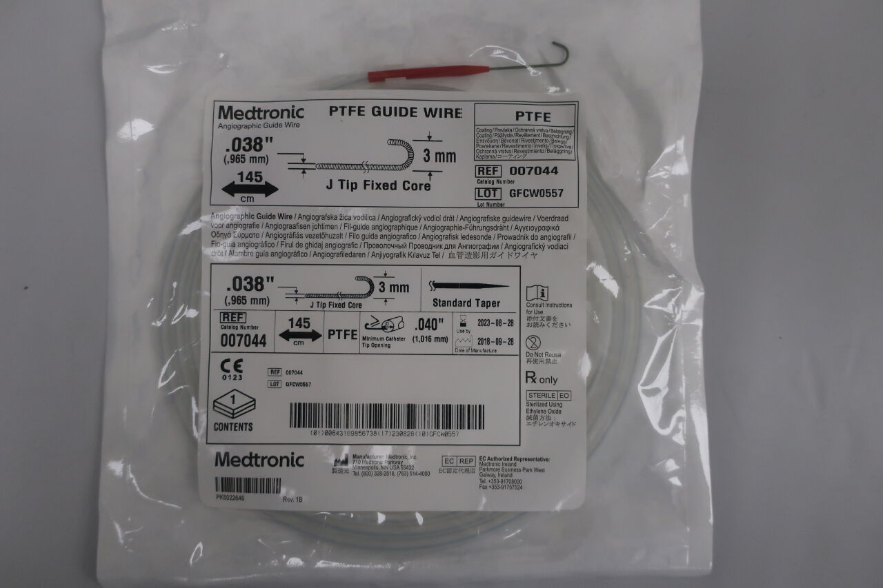 007044 - MEDTRONIC - Angiographic PTFE Guide Wire, Fixed Core 0.038" x 145cm, J-Tip Fixed Core, (EA) - ( Expiry Date: 2023-08-28 )