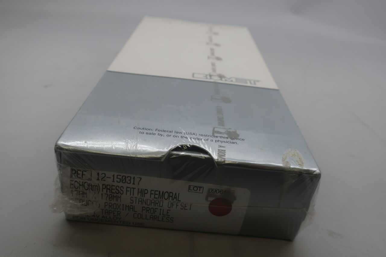5301-030-060 - STRYKER - Micro Oscillating Blade 6.5mm x 12mm x 0.4mm, (EA) - ( Expiry Date: 2022-03-01 )