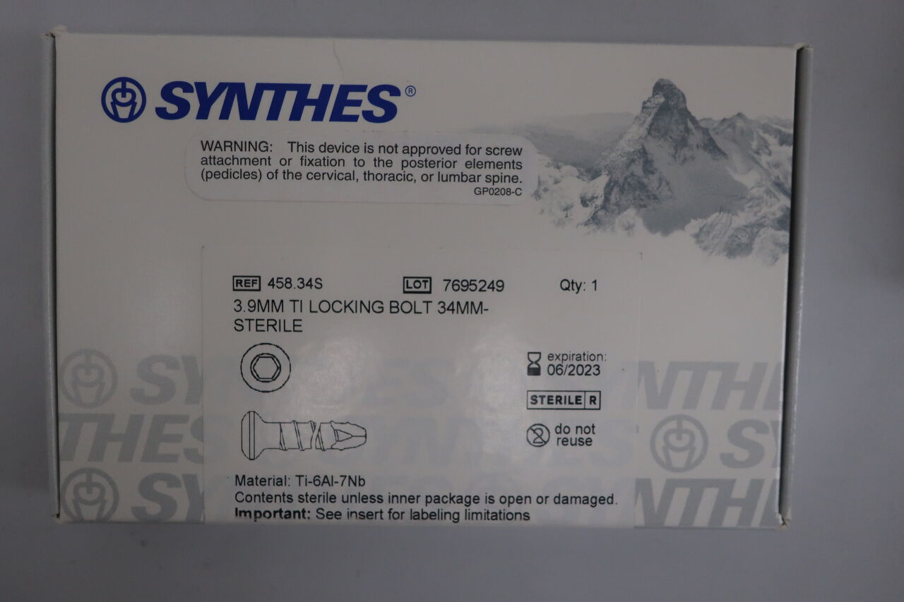 458.34S - SYNTHES - LOCKING BOLT, titanium, 3.9mm x 34mm, (BX/1) - ( Expiry Date: 2023-06-30 )