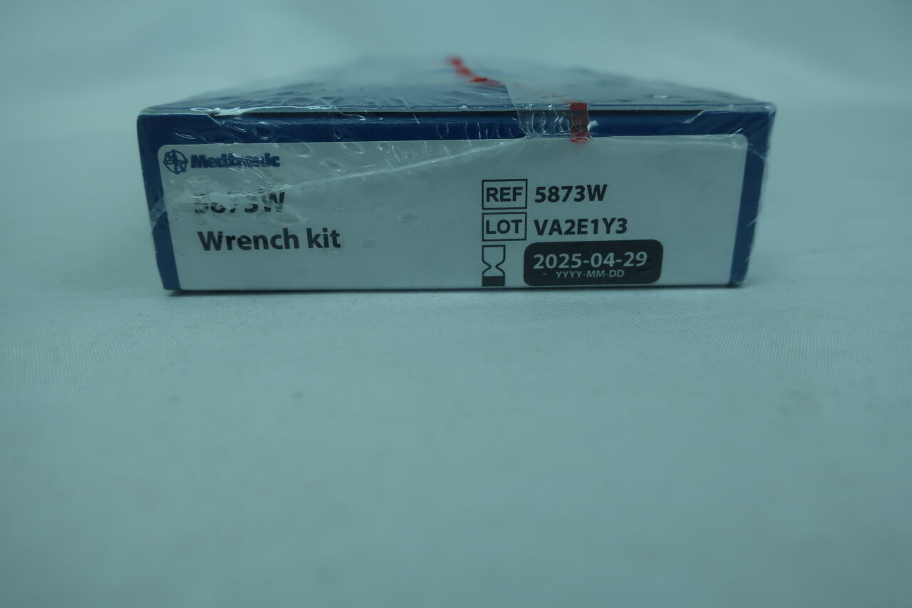 5873W - MEDTRONIC - WRENCH KIT KIT , ( BX/1 ) - ( Expiry Date : 2025-03-22 )