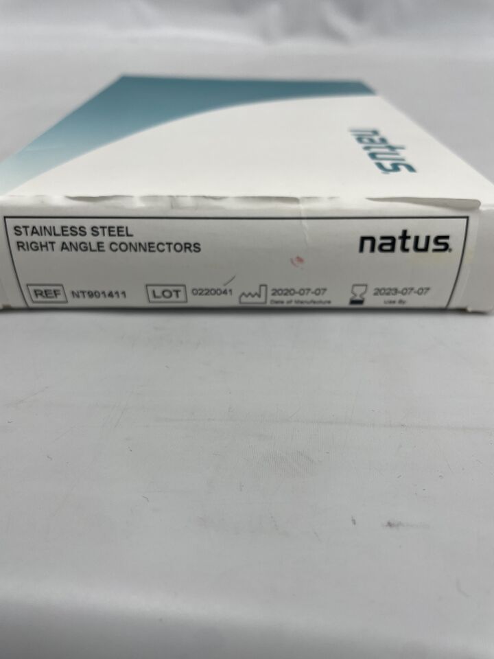 NT901411 - NATUS - STAINLESS STEEL RIGHT ANGLE CONNECTOR, 1.8mm OD x 1.2mm ID, (BX/5) - ( Expiry Date: 2023-07-07 )