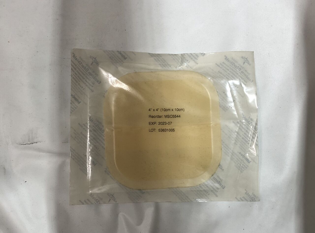 MSC5544 - MEDLINE - Exuderm odorshield, 4"x4", (EA) - ( Expiry Date: 2023-07-01 )