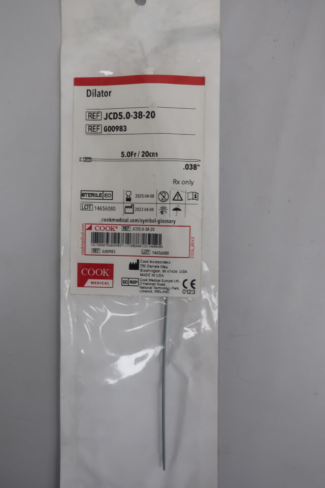 G00983 - COOK - Standard Dilator, 5 Fr x 20 cm Length, () - ( Expiry Date: 2023-04-17 )
