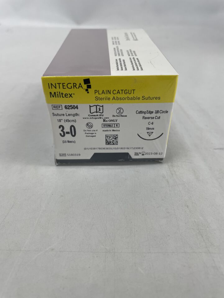 62504 - INTEGRA - Suture Plain Gut Monofilament 3-0 18" Absorbable C-6 Reverse Cutting 3/8 Circle Needle 19mm , (BX/12) - ( Expiry Date: 2023-08-12 )