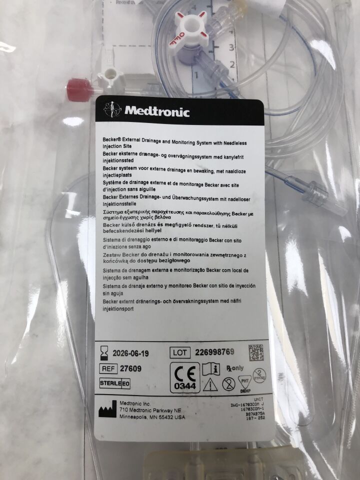 27609 - MEDTRONIC - becker external drainage and monitoring system with needless injection site , ( EA ) - ( Expiry Date : 2026-06-19 )