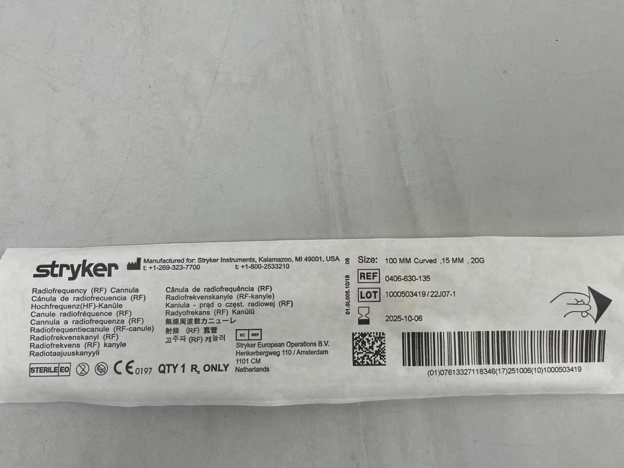 0406-630-135 - STRYKER - Cánula de radiofrecuencia para cirugía de alta frecuencia, 20 g x 100 mm, punta de 15 mm, curva, (unidades) - (Fecha de caducidad: 06/10/2025)