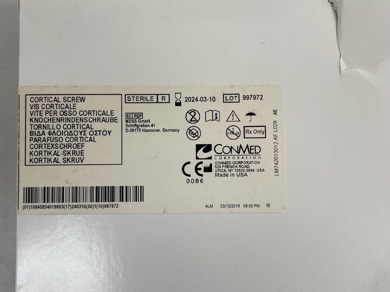 C2856 - CONMED - 4.5mm X 56mm CORTICAL SCREW, (BX/1) - ( Expiry Date: 2024-03-10 )