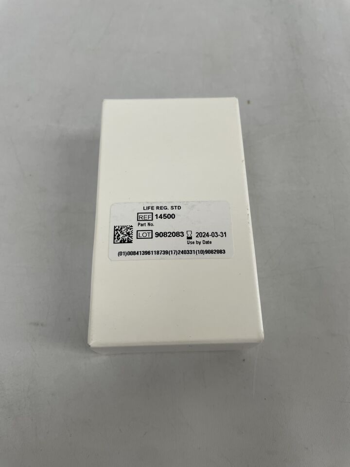 14500 - KERR - Life is a hard-setting calcium hydroxide material for pulp capping and cavity lining. It's offered as Regular Set speed and packaged in tubes (1 Base and 1 Catalyst)., (EA) - ( Expiry Date: 2024-03-31 )