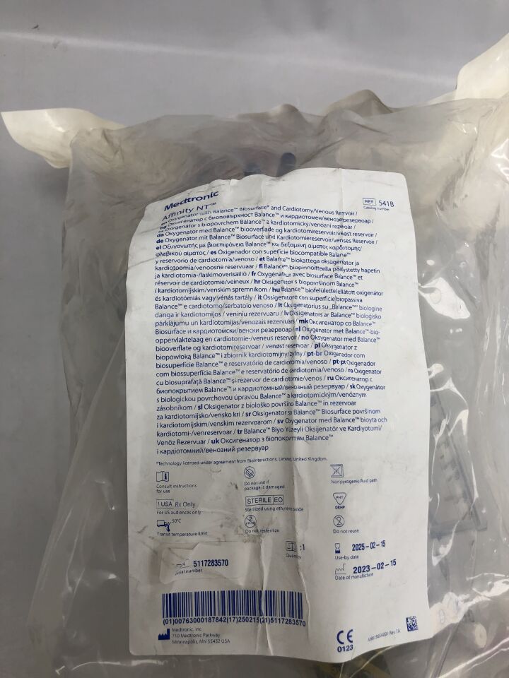 541B - MEDTRONIC - Affinity NT Oxygenator with Balance Biosurface and Venous Reservoir , ( EA ) - ( Expiry Date : 2025-02-15 )