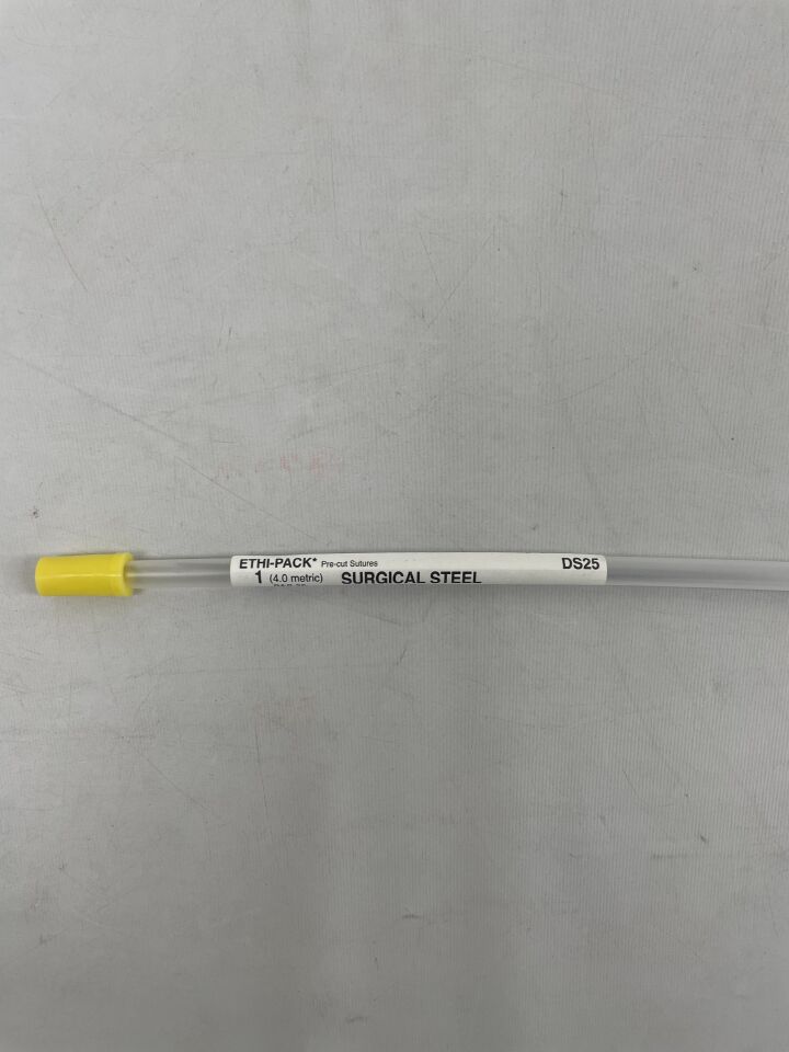 DS25 - ETHICON - 外科不銹鋼縫合線,銀色單絲,無針,不可吸收,18 英寸 = 45 厘米,尺寸:1-1,(EA)-(有效期至:2099-12-31)