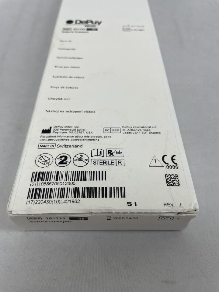 251722 - DEPUY - Suture Grasper, 45 Degree, (BX/1) - ( Expiry Date: 2022-04-30 )