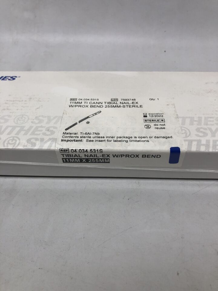 04.034.531S - SYNTHES - Titanium Cannulated Tibial Nail with Prox Bend, 11mm X 255mm, (BX/1) - ( Expiry Date: 2022-12-31 )