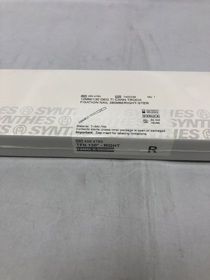 456.478S - SYNTHES - Titanium Alloy Right Cannulated Trochanteric Fixation Nail, 12 x 380mm
, () - ( Expiry Date: 2022-05-31 )